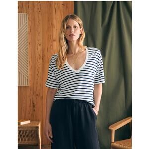 Faherty Oceanside Linen V-Neck Tee